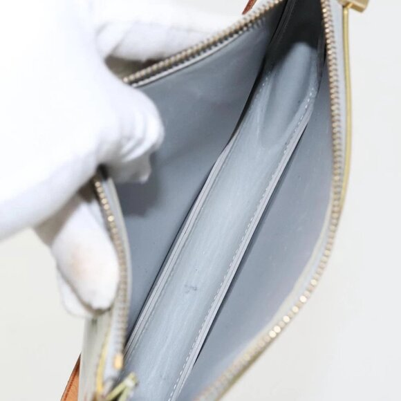 LOUIS VUITTON Monogram Vernis Lexington Accessory Pouch Gris - Picture 13 of 15